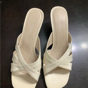 Naturalizer leather slide sandals.  Size 8.